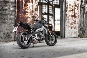 2 el Yamaha-MT-09
